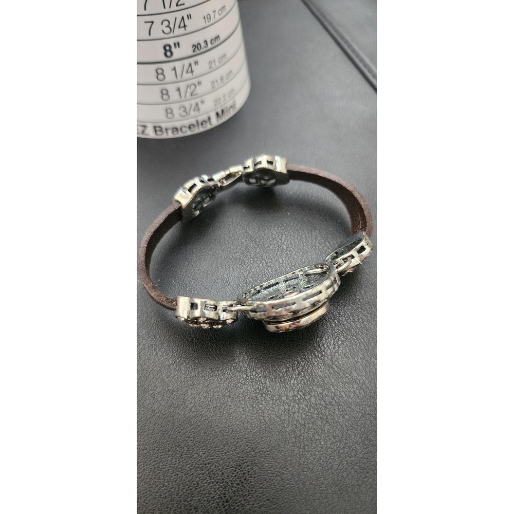 Vintage Style Brown Leather Floral Medallion Rhinestone Cuff Bracelet 7 Inch